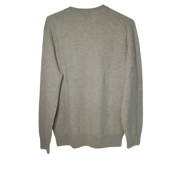 Uniqlo Men's Gray Sweater - Picture 4 of 9
